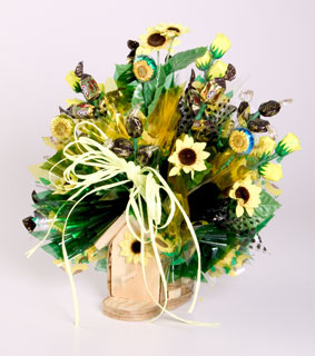 Candy Bouquet Birdhouse